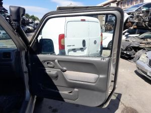 GUARNIZIONE PORTA EST. ANT. DX. SUZUKI JIMNY «I» (1999) [it056194]