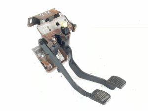 GRUPPO PEDALIERA (FRENO-FRIZIONE) ANT.  SUZUKI JIMNY «I» (1999) [it057187]