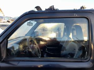 CRISTALLO SCENDENTE PORTA ANT. SX. SUZUKI JIMNY «I» (1999) [it060727]