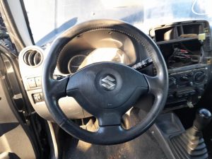 VOLANTE   SUZUKI JIMNY «I» (1999) [it060753]