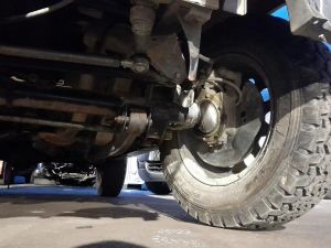 BRACCIO OSCILLANTE ANT. SX. SUZUKI JIMNY «I» (1999) [it061771]