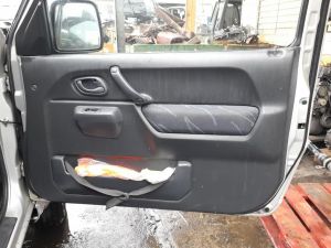 ALZACRISTALLO PORTA ANT. DX. SUZUKI JIMNY «I» (1999) [it064007]