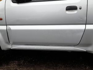 MODANATURA PARACOLPI PORTA ANT. SX. SUZUKI JIMNY «I» (1999) [it063991]