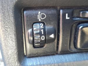 INTERRUTTORE REGOLAZIONE FARI   SUZUKI JIMNY «I» (1999) [it067206]