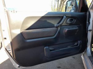 PANNELLO RIVESTIMENTO PORTA ANT. SX. SUZUKI JIMNY «I» (1999) [it067121]