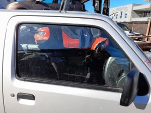 CRISTALLO SCENDENTE PORTA ANT. DX. SUZUKI JIMNY «I» (1999) [it067137]