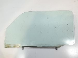 CRISTALLO SCENDENTE PORTA ANT. SX. SUZUKI JIMNY «I» (1999) [it068837]