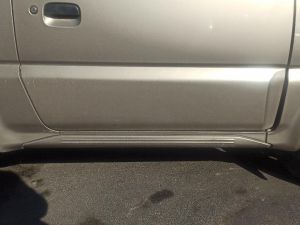 MODANATURA PARACOLPI PORTA ANT. DX. SUZUKI JIMNY «I» (1999) [it074433]